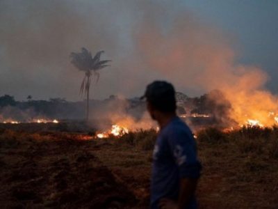 Amazzonia: l’Esercito brasiliano impiega 44mila soldati contro le fiamme