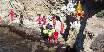 Cade con la bici dalla scogliera, grave un 12enne