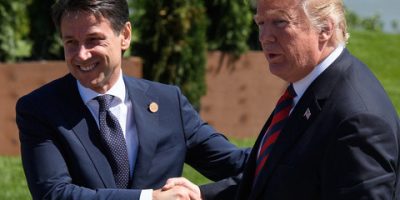 Giuseppe Conte scopre che Donald Trump tifa per...