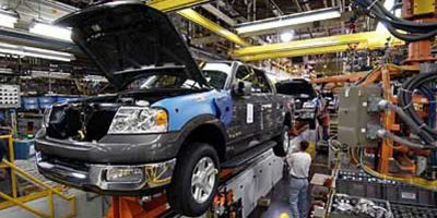 Trump “tira le orecchie” ai vertici...