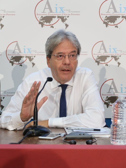 renzi accusa gentiloni