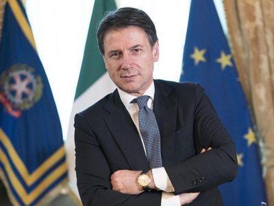 I 55 anni del premier italiano Giuseppe Conte