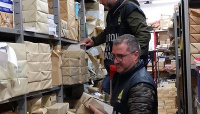 L’editrice era fallita ma continuava a vendere volumi su internet