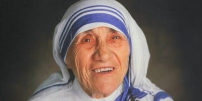 Nasceva oltre 100 anni fa Madre Teresa di Calcutta