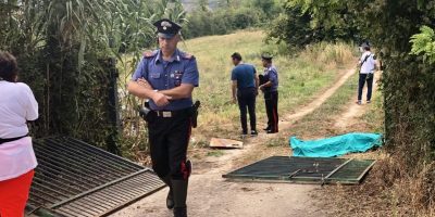 Colto da malore in auto, 54enne esce di strada ...