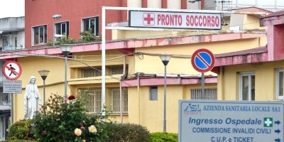 Salma ricoperta di formiche in ospedale, dispos...