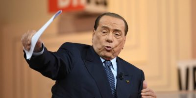 Berlusconi rilancia il centrodestra: “Sen...