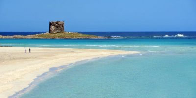 Continuano furti e predazioni dalla spiagge sarde