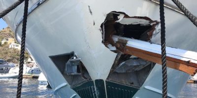 Eolie: scontro tra traghetto e yacht, 5 feriti ...