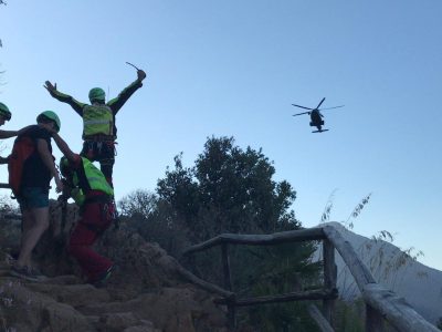 Salvata un’escursionista ferita, recuperata con un verricello