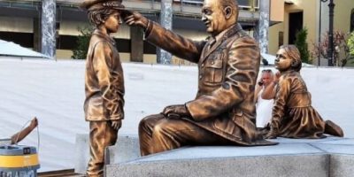 Inaugurata a Borgosesia la fontana contro tutte...