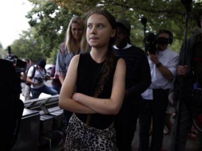 Clima, l’appello di Greta: tutti in piazza per protestare