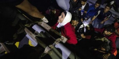 Migranti, naufragio nell’Egeo: 7 morti, 5...
