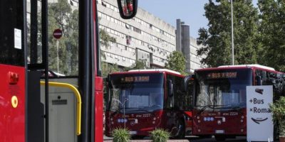 Roma, autista Atac pestato per un rimprovero da...