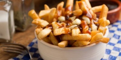 Si nutre per anni solo di patatine fritte e div...