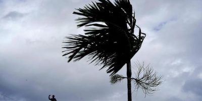 Uragano Dorian: decine di vittime, 800 mila eva...
