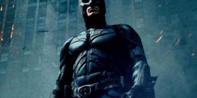 Il “bat-segnale” proiettato anche a...