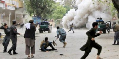 Attentato a Qalat, 20 morti e 90 feriti per l&#...