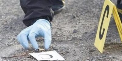 Napoli, 26 bossoli esplosi nei quartieri spagno...