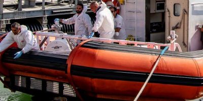 Fermati due ucraini presunti scafisti, cercavan...