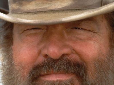 Napoli rende omaggio all’attore italiano Bud Spencer