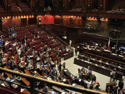 Bonus Inps ai parlamentari, continua la caccia ai nomi