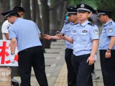 Cina, uccide a coltellate otto bambini a scuola, due sono feriti