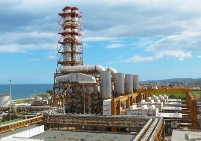 E’ sceso dalla ciminiera con la promessa di un nuovo lavoro