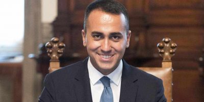 Umbria, Di Maio propone “alleanza mascher...