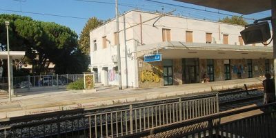 Donna travolta e uccisa dal treno a Francavilla...