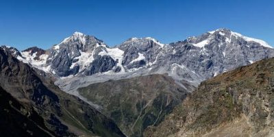 Requiem per un ghiacciaio. Sulle Alpi in atto l...