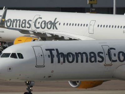Bancarotta per Thomas Cook, e i turisti rientrano con mezzi di fortuna