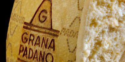 Dazi, Grana Padano: Noi e Parmigiano rischiamo ...
