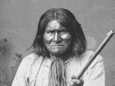 Il 4 settembre 1886 si arrendeva Geronimo, l’ultimo guerriero Apache