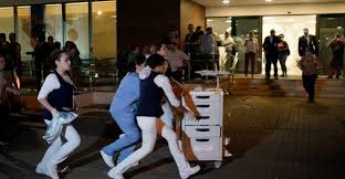 Sono 11 i morti per l’incendio scoppiato ...