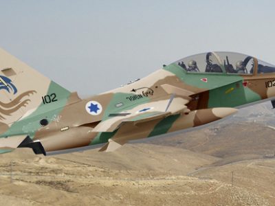 Israele ha risposto ai razzi sparati da Gaza con una incursione aerea