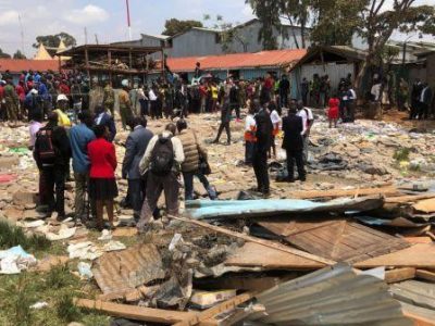 Sette bimbi muoiono nel crollo di una scuola a Nairobi