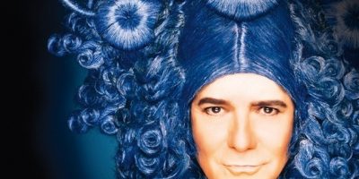 Il “folle” Renato Zero festeggia gl...