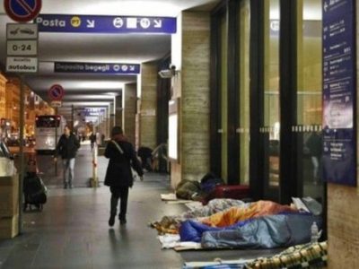 Multati mentre aiutano i senza tetto…paradosso dell’ottusità