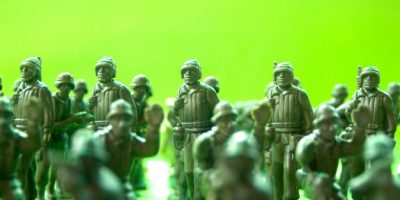 Arrivano le “soldatine” di plastica...