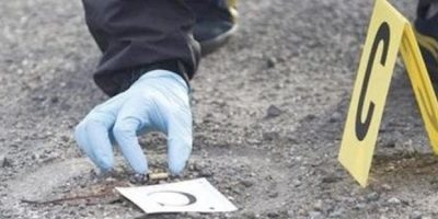 Agguato di camorra, crivellato di colpi alla gu...