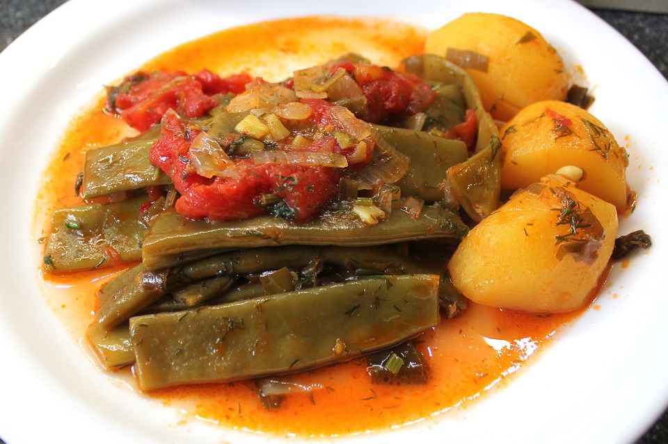 piatto vegetariano con verdure