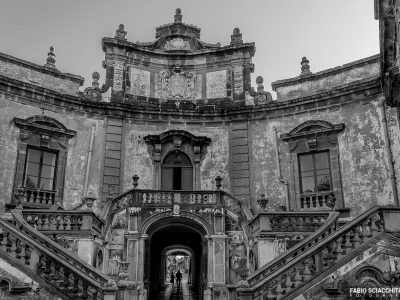 La Villa dei Mostri è siciliana e si trova a Bagheria