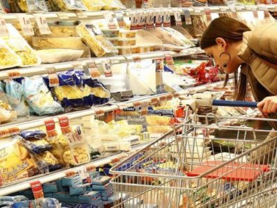 Ulteriore frenata dei consumi, è il valore più basso in 5 anni