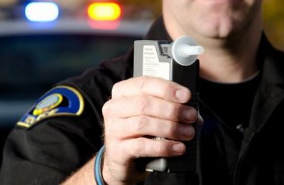 Ubriaco senza aver bevuto: 46enne fermato dalla polizia scopre una rara sindrome