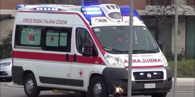 Anziana spara ai vicini dopo una lite: morto un...