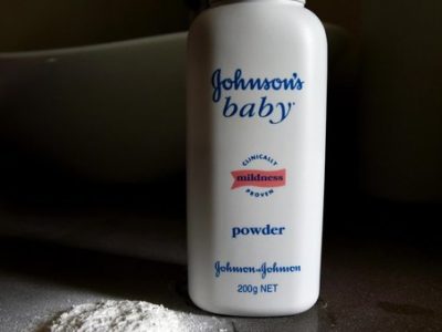 Johnson&Johnson ritira lotto  di talco neonati con amianto