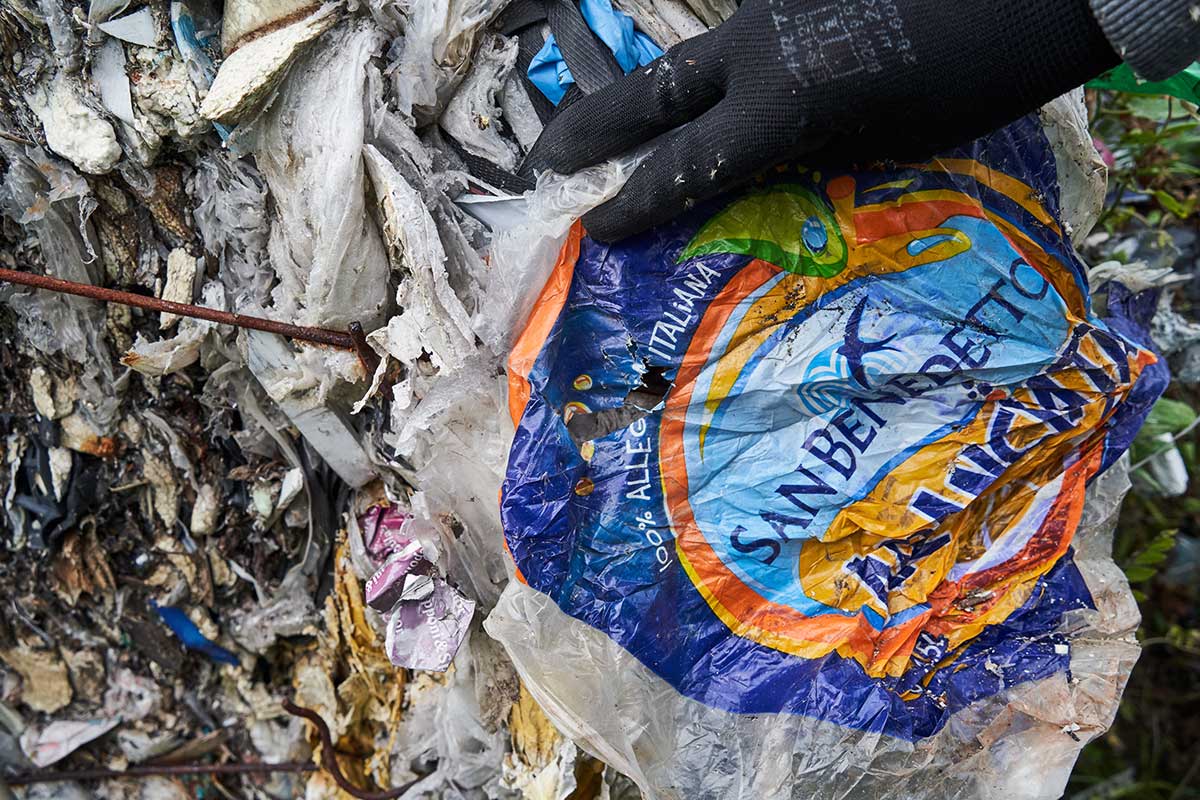 greenpeace rifiuti italiani polonia