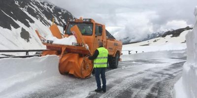 Nevica in Valle d’Aosta, chiuso il Piccol...