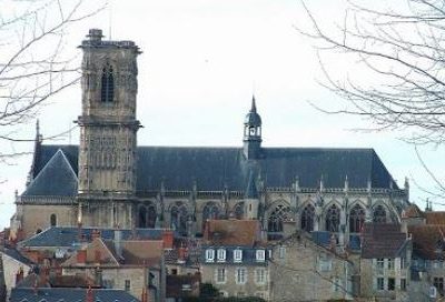 5 ottobre: San Girolamo di Nevers, vescovo del IX secolo